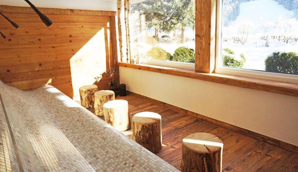 Aparthotel Landhaus St. Joseph Mayrhofen Ngoại thất bức ảnh